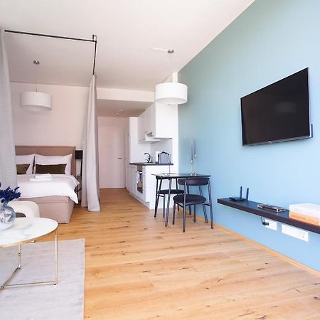 Boutique Studio With Terrace And Pool Wenen Buitenkant foto